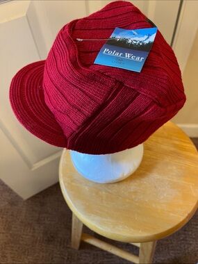 Women's Crimson Ribbed Knit Cap with Visor